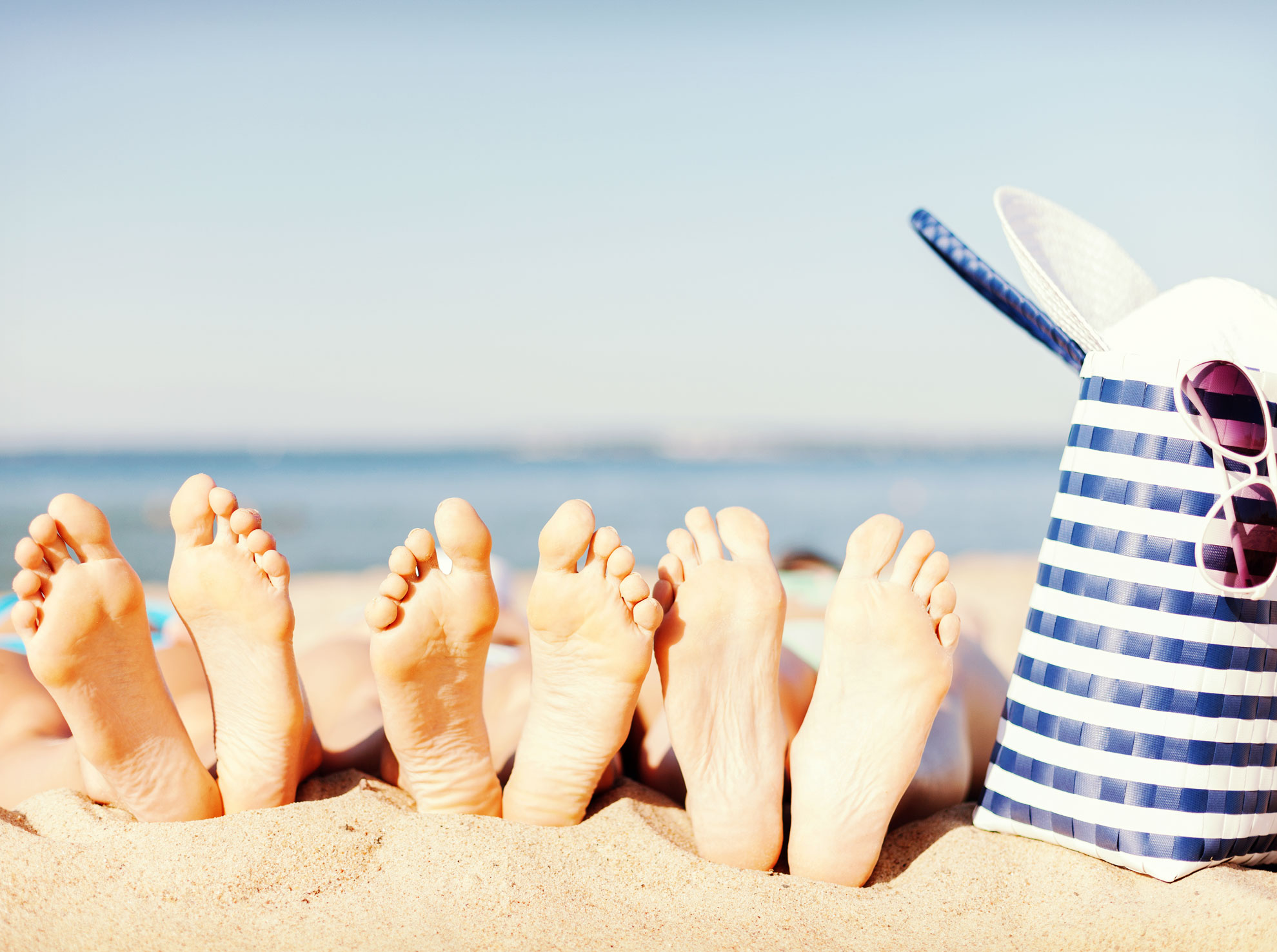 Préparation et ménage de votre domicile de vacances pour l'équipe de Monaco Santé Services.